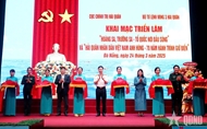 Exhibitions on Vietnam People’s Navy held in Da Nang